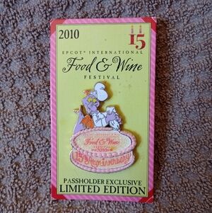 Figment dressed as a chef 2010 Epcot International Food & Wine Festival pin